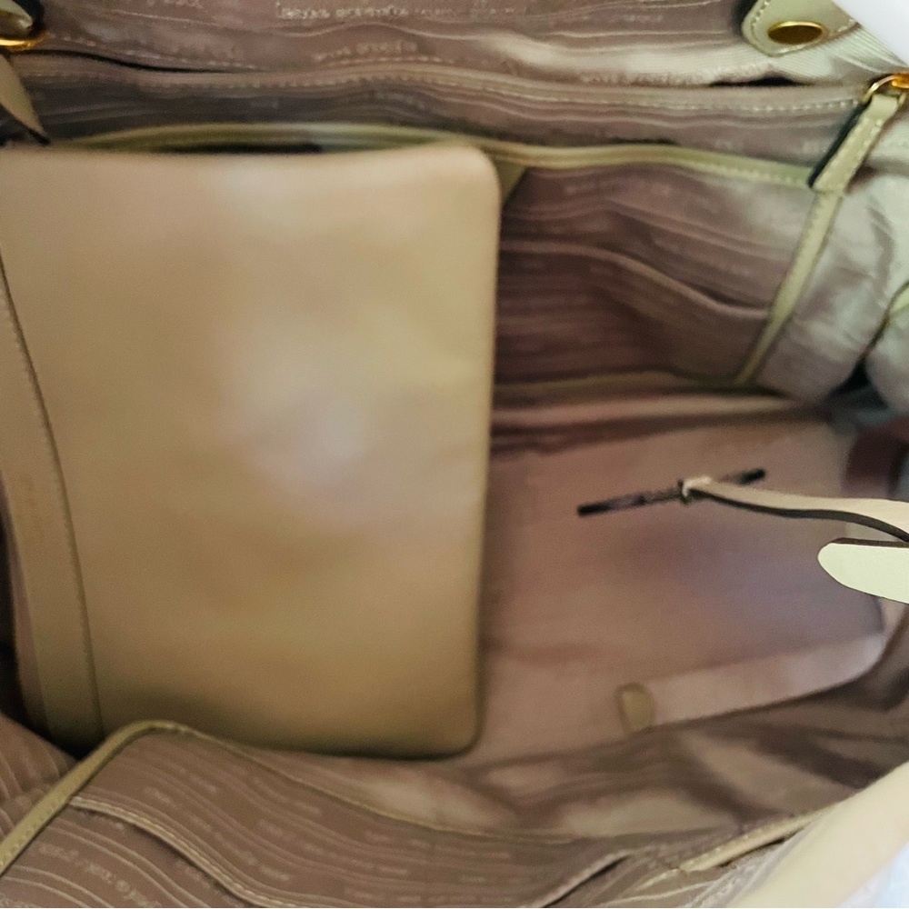 π Kate Spade Everything Racing Stripe Faux Shearling Large Tote Cream Multi Bag - Picture 5 of 11